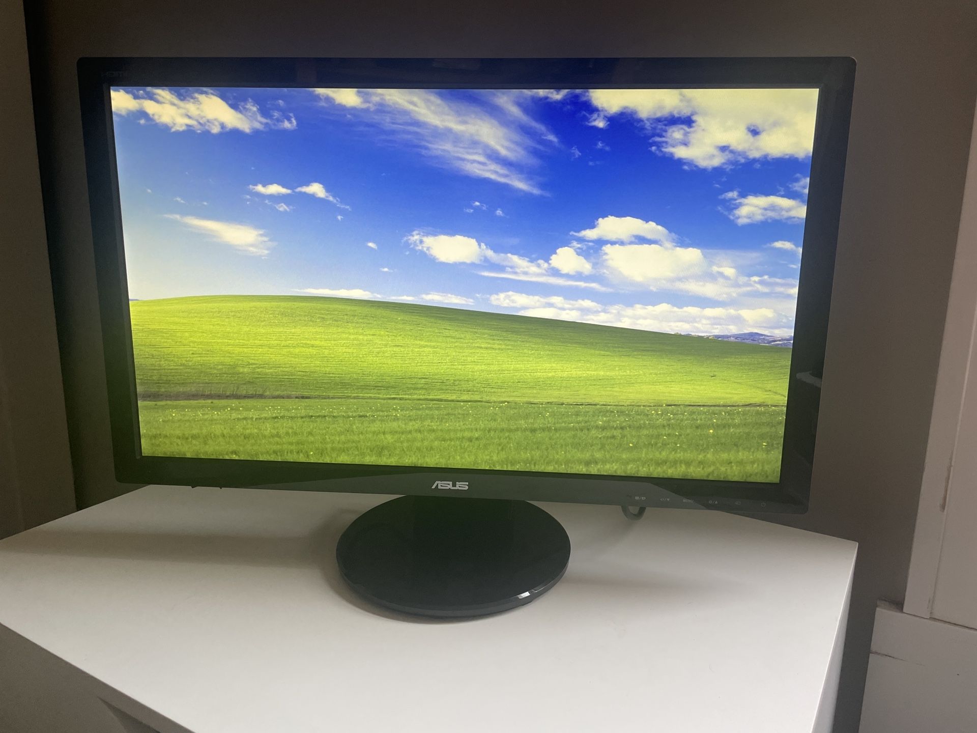 ASUS VE247 23.6” Monitor 1080p HDMI