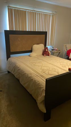 Bed Queen