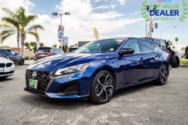 2023 Nissan Altima SR