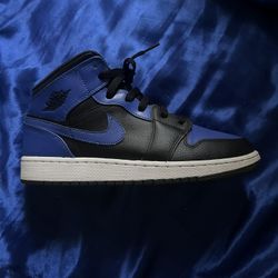 Air Jordan Mid 1 ”HYPER ROYALS 