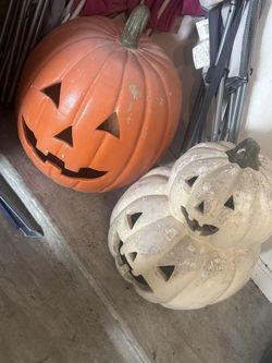 Decorative Pumpkins!