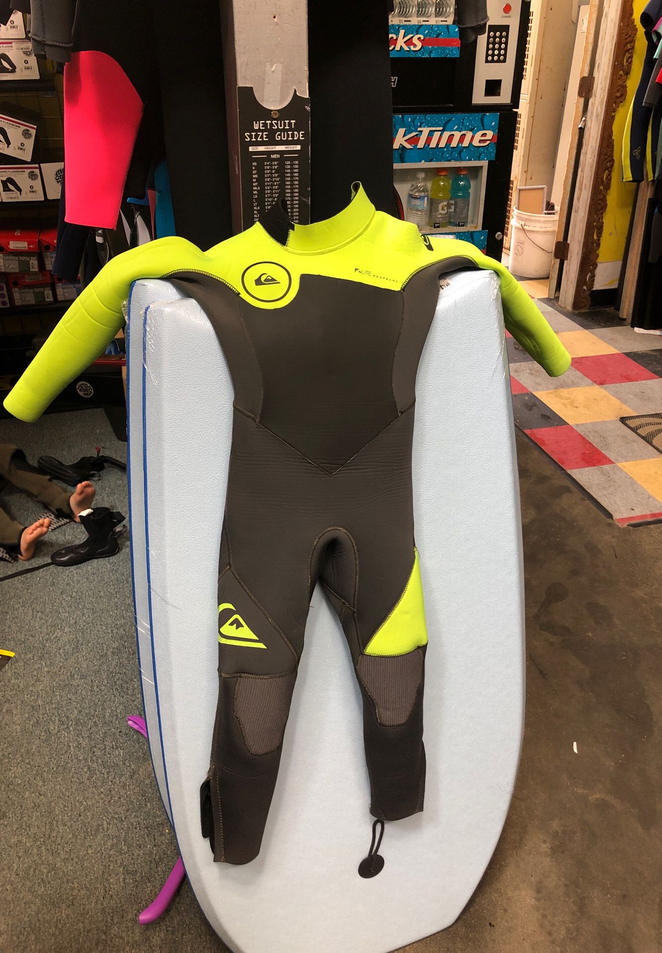Quicksilver 4.3 wetsuit size 2 - used for one year, can fit 4-6 year olds