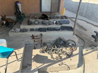 Nissan d21 parts/ partes de Nissan d21