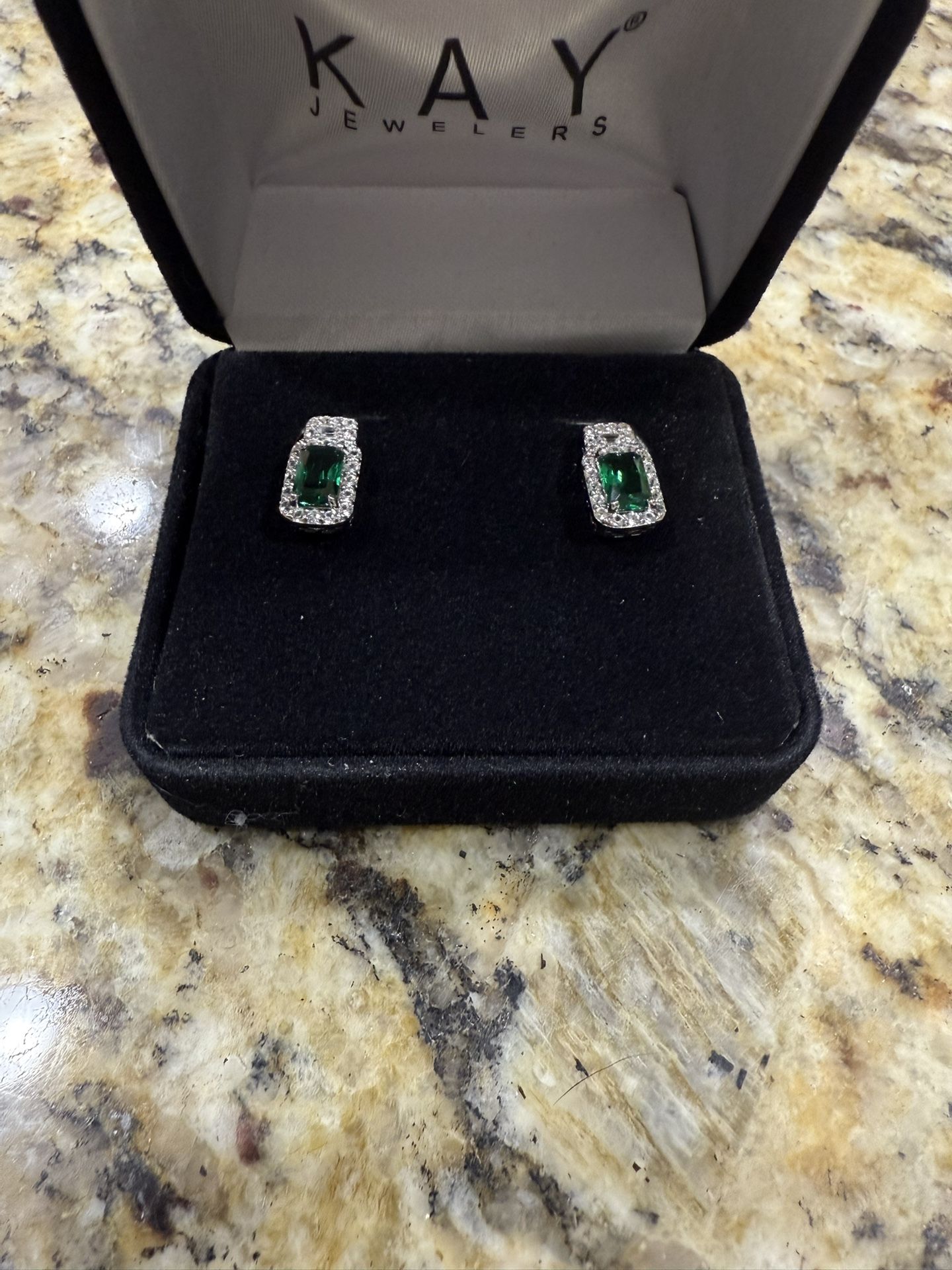 Kay’s Jewelry