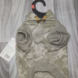 NWT Camo Dog Hoodie Size Small