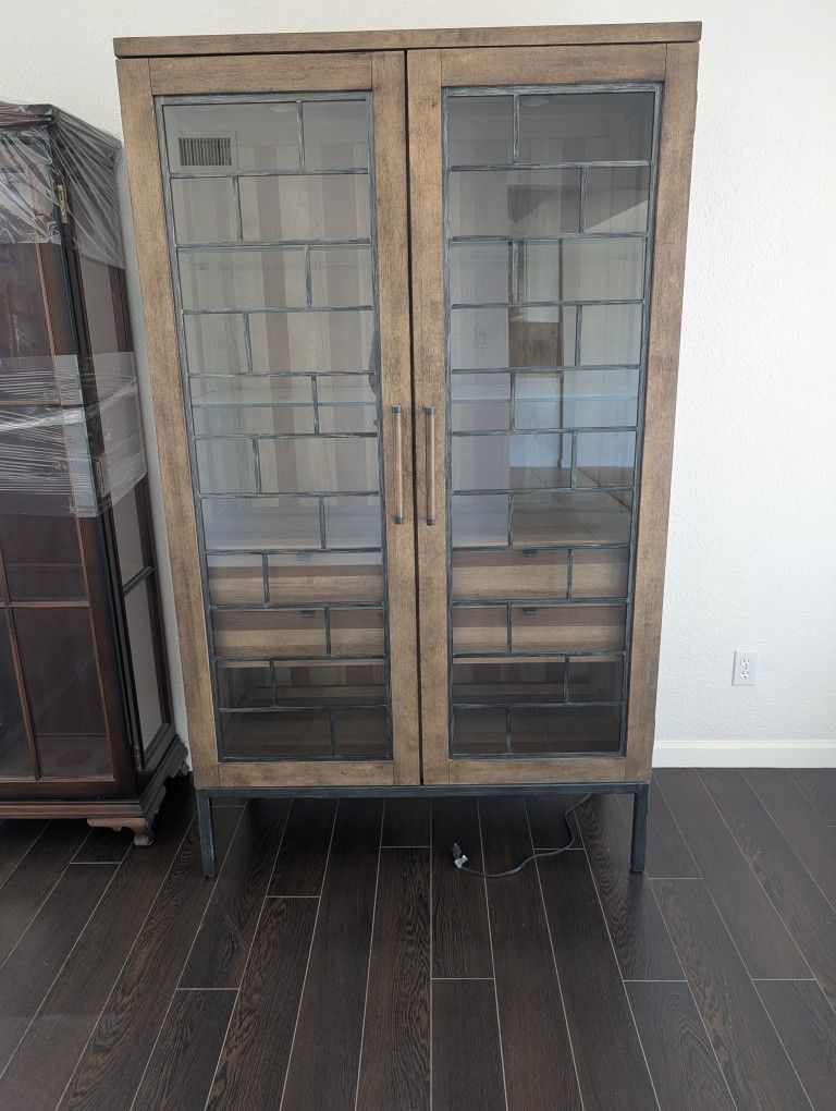 Modern/Simple China Cabinet