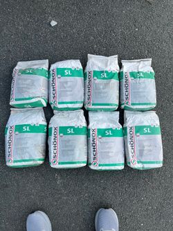 (8) BRAND NEW Bags of Schonox SL, Rapid-Drying Smoothing & Finishing Compound
