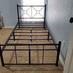 Twin Bed Frame With Mattress 