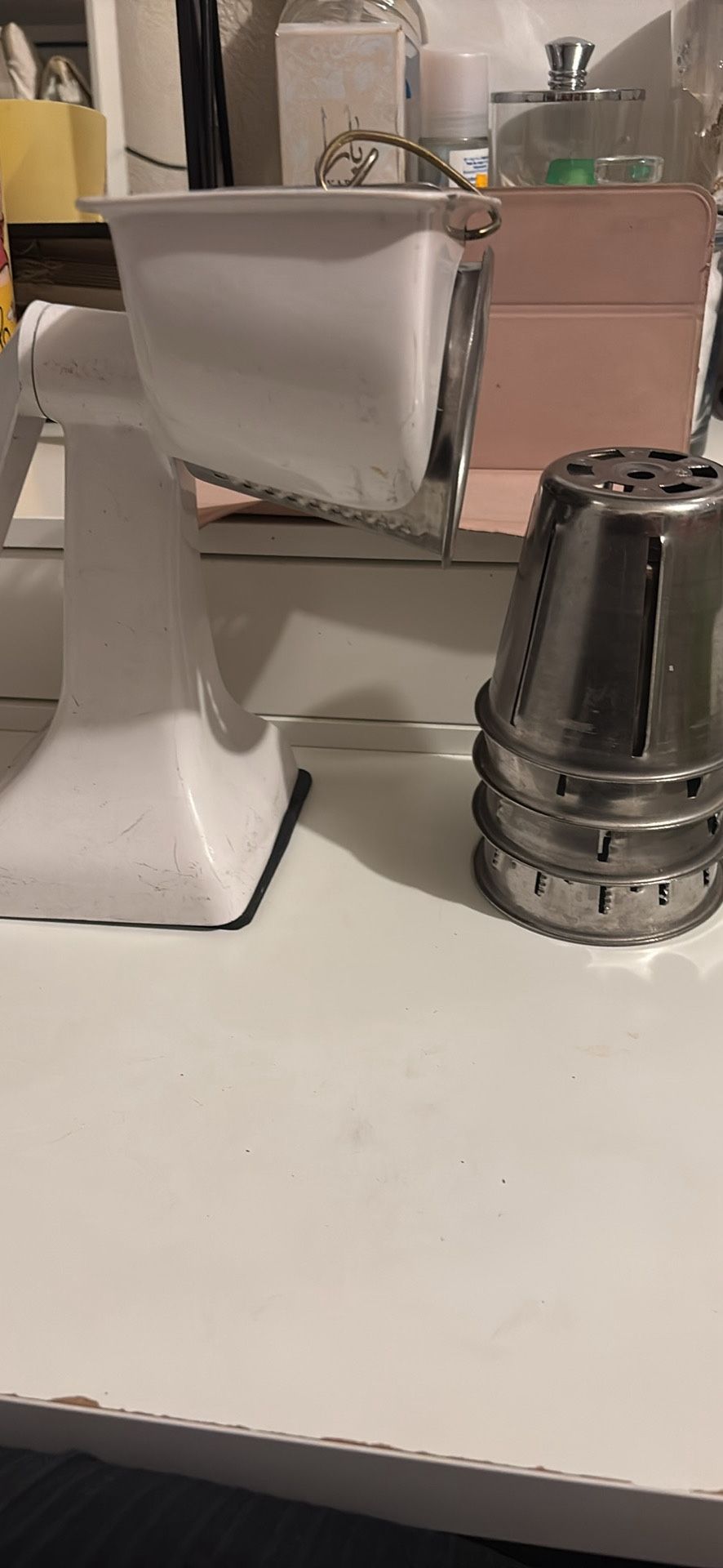 Veggies And Cheese Grader