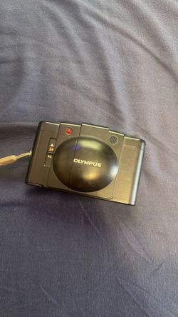 Olympus XA2