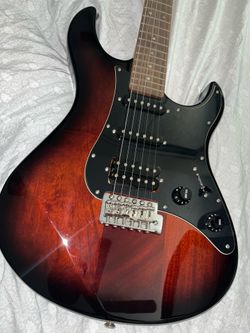 Like New Yamaha Pacifica 6 String Electric Guitar