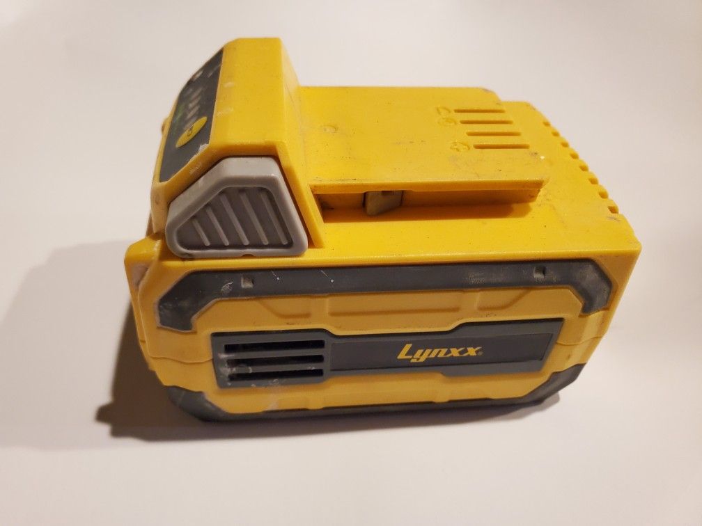 LYNXX 40V 2.5Ah Lithium Ion Battery Genuine OEM Works Perfectly Used