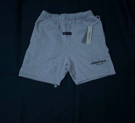 Essential dark oatmeal shorts