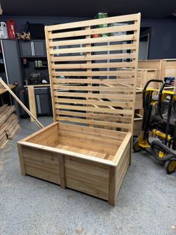 Cedar Planter