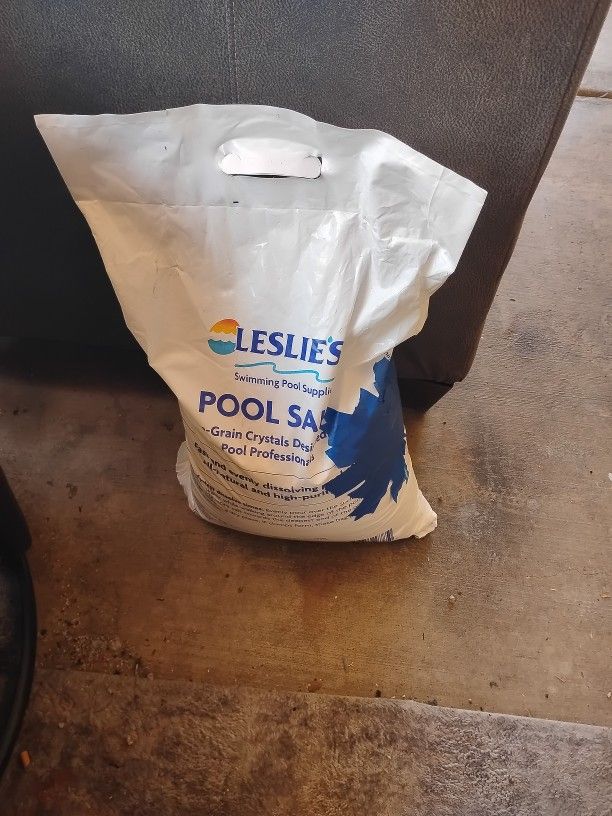 Leslie's Pool Salt