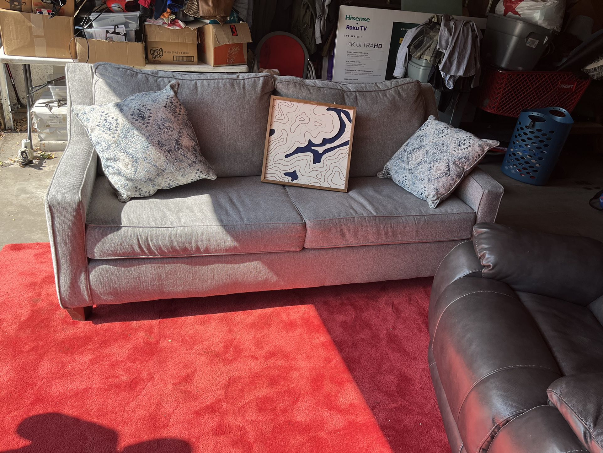 Couch , Pillows, Pic $150.  Wide Couch ! 