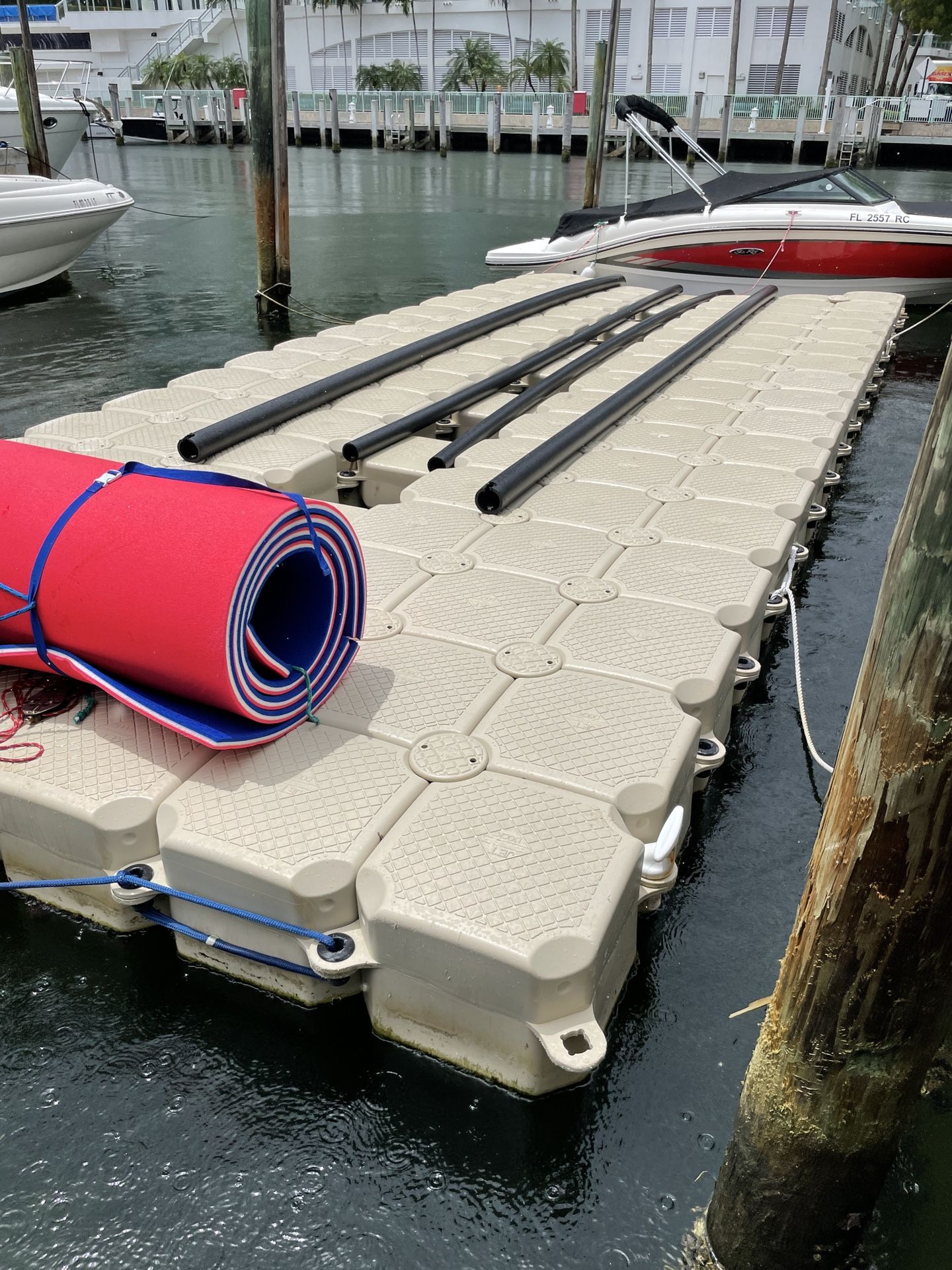 Floating dock CanDock (Jet Dock)