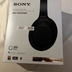 Sony XM4 Headphones 