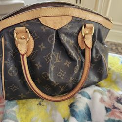 Louis Vuitton Tivoli PM