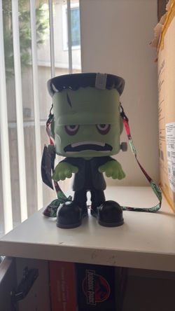 Universal Monsters Frankenstein popcorn bucket