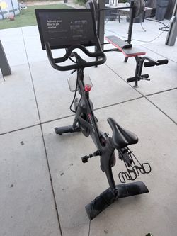 Peloton Indoor Exercise Bike with Screen