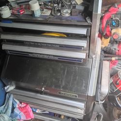 Tools, yard equipment,  sanders, boxes of nails, tons of tools n stuff!!