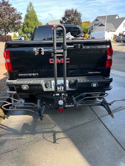 Hollywood Racks Hitch-Mounted Bike Rack