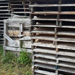 40x48 Pallets 1s and 2s  Need Little Fixing
