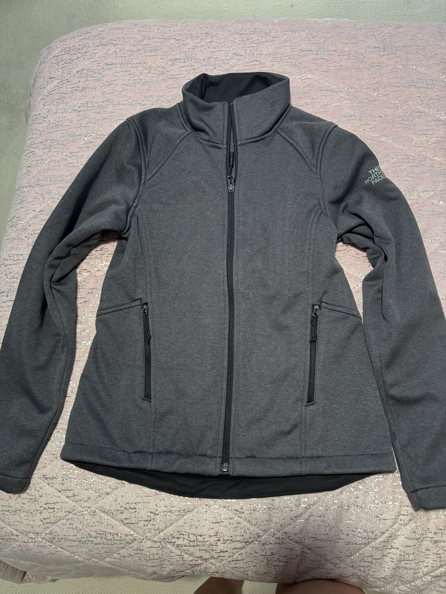 Like New Womens Small Grey The North Face Soft shell Jacket