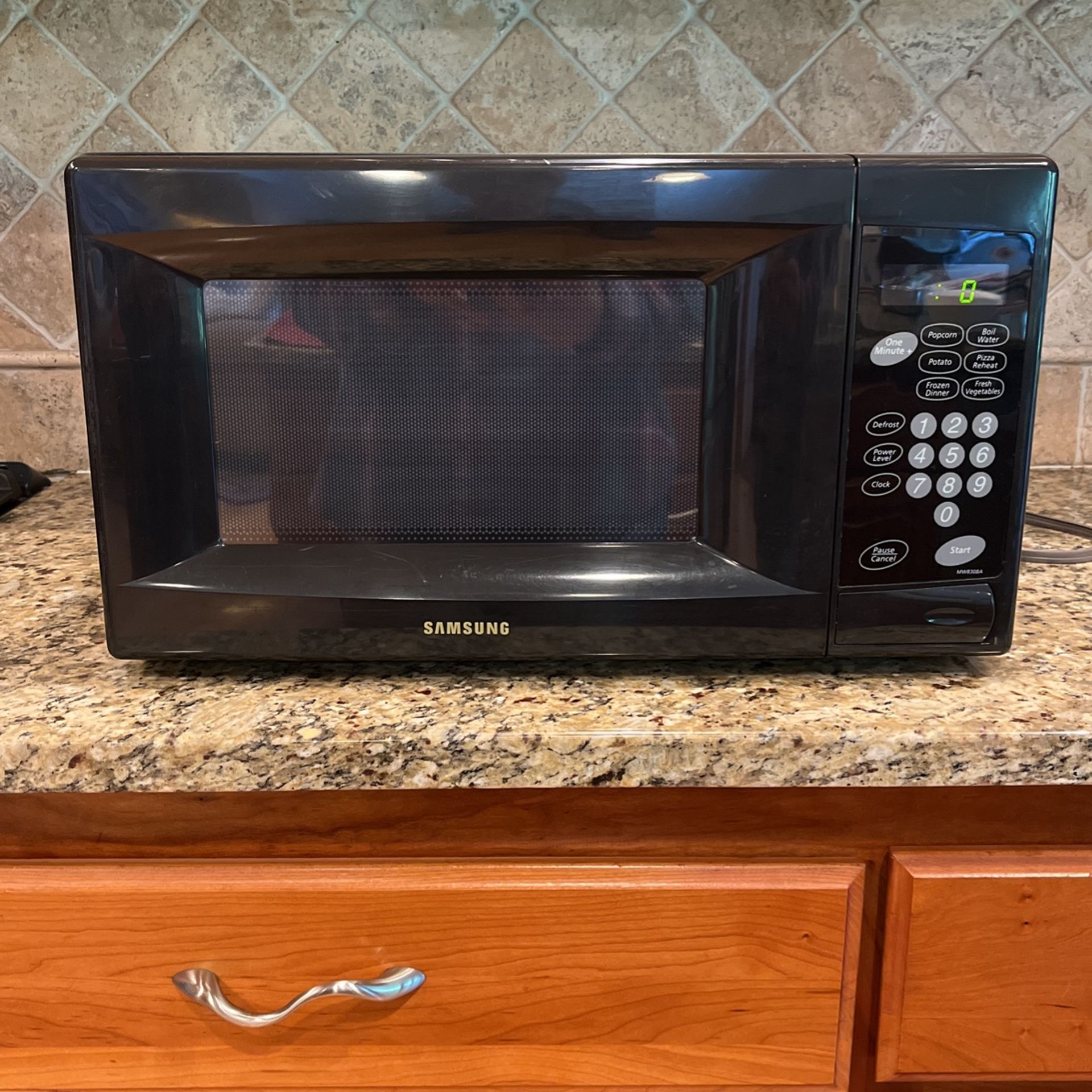 Samsung Counter Microwave