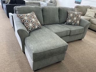 Brise Sectional Sofa In Gray with Reversible Chaise