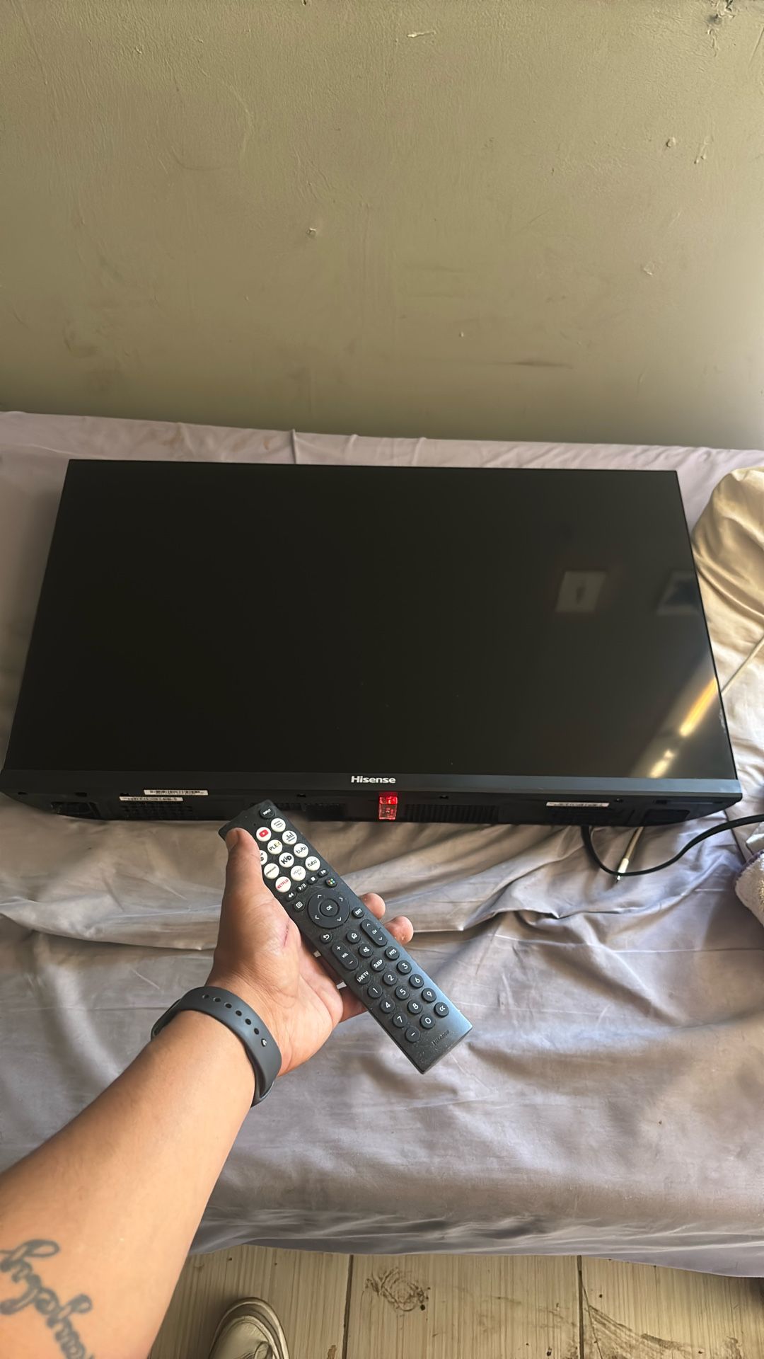Flat Screen Tv 32”