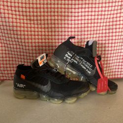 NIKE  AIRMAX  OFF WHITES