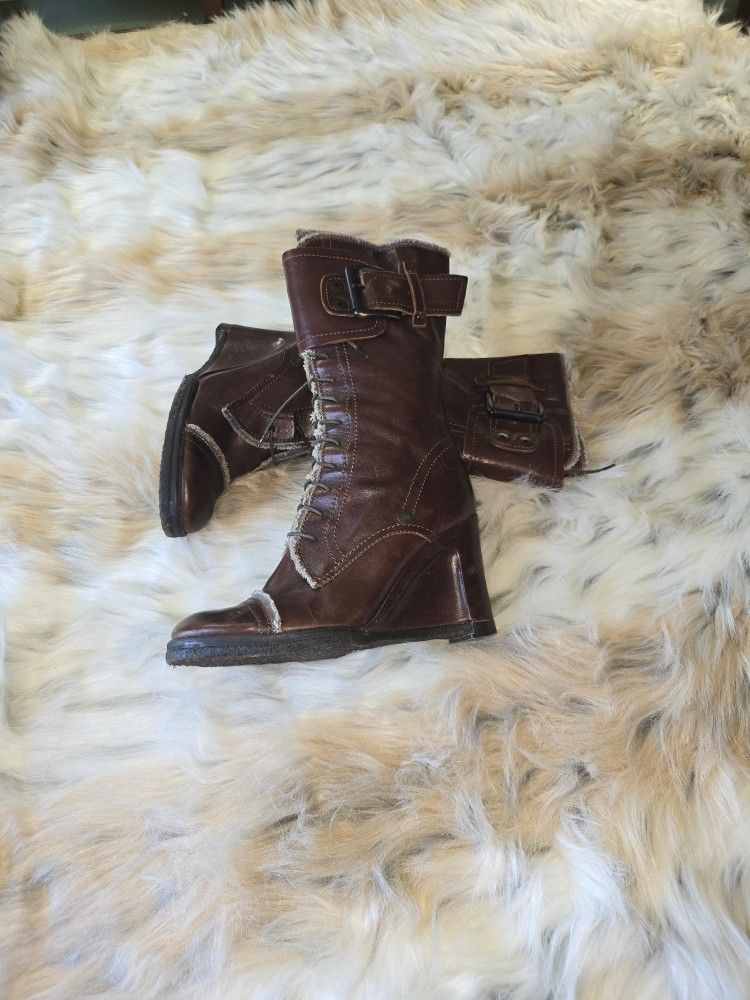 Apepazza Flute 4 Inch Wedge Heel Lace Up Boots