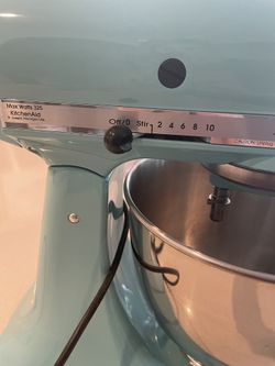 KitchenAid Aqua Sky Mixer With Attachments KSM150 for Sale in Gilbert, AZ -  OfferUp