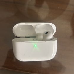 Air Pod With Case Right Ear Only