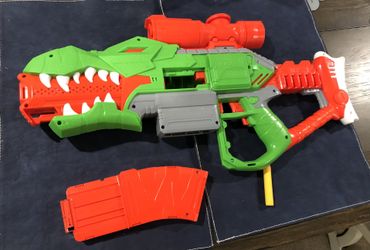 Toy Review: Nerf DinoSquad Rex-Rampage Motorized Dart Blaster