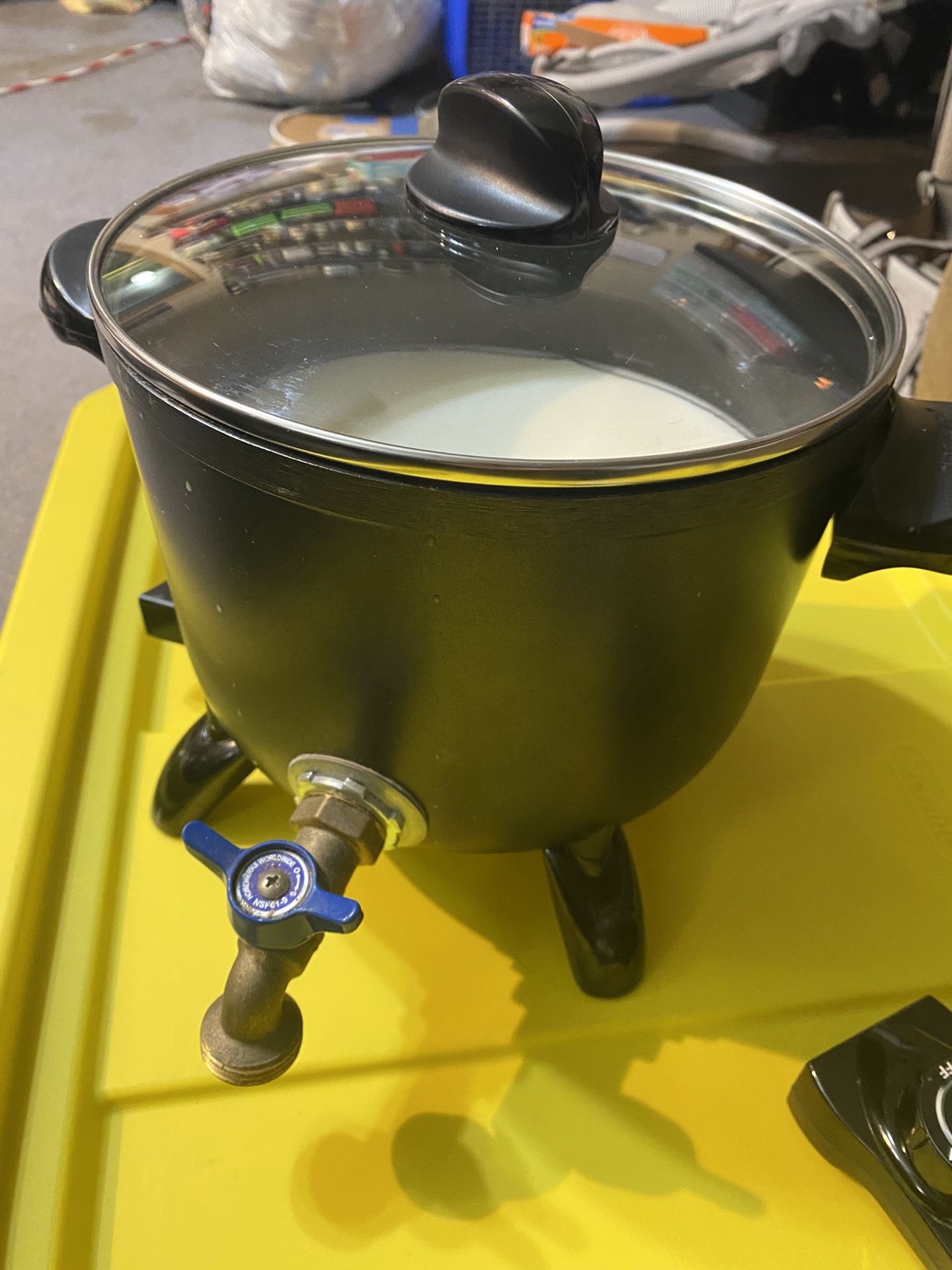 9lb Presto Wax Melting Pit