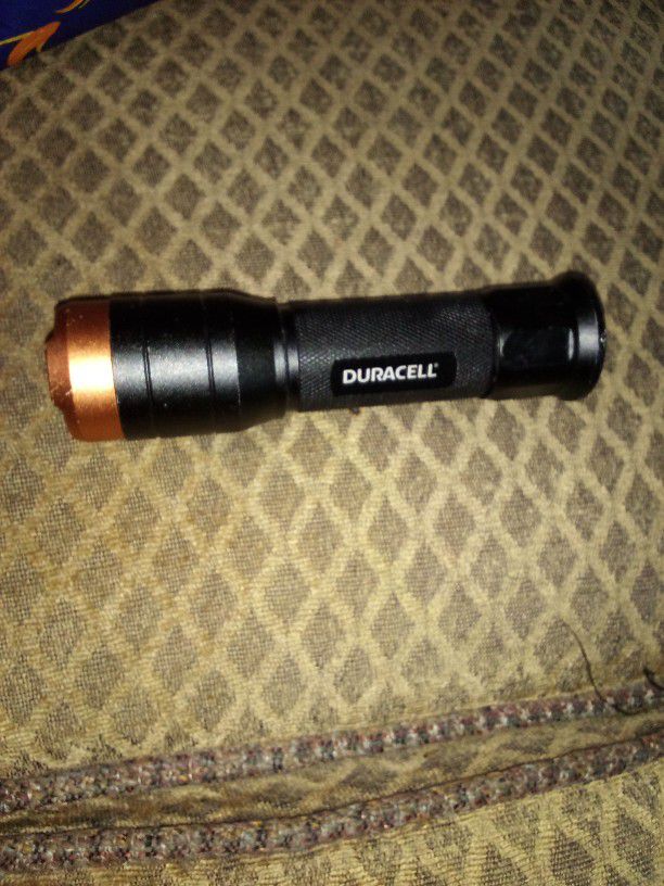 Duracell Flashlight 500 Lum's 