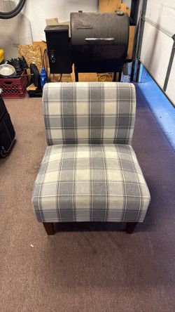 Accent chair
