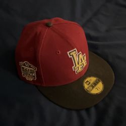 R/B LA hat 7 3/8