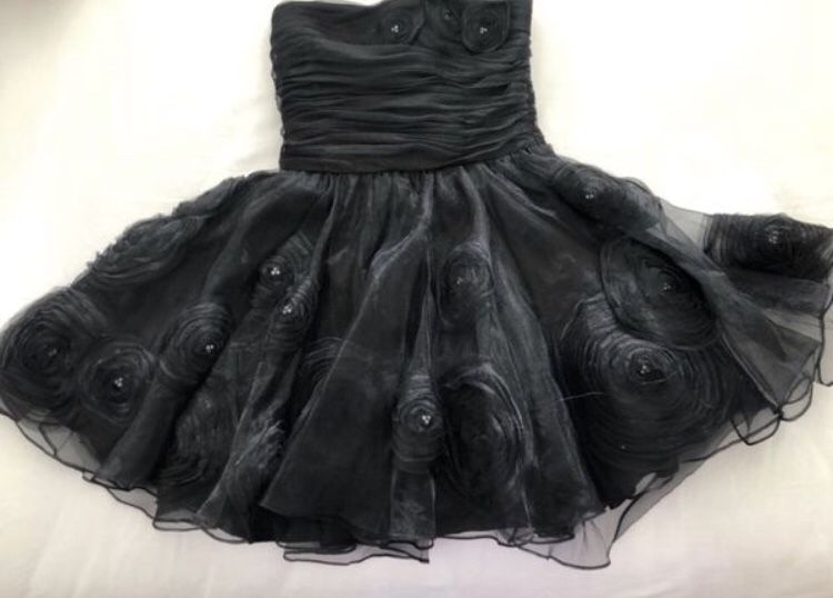 BRAND NEW Betsey Johnson Designer Strapless Little Black Dress (LBD)