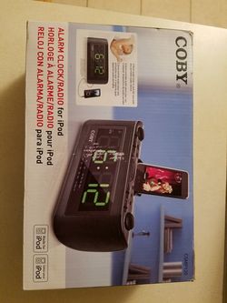Coby CSMP120 Alarm Clock/Radio for iPod, Black