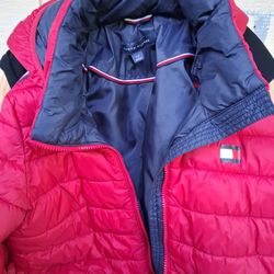 Tommyhilfiger Large zip up Jacket 