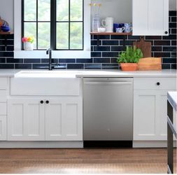New dishwasher
