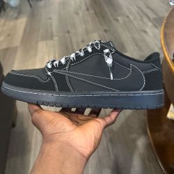 Jordan 1 Travis Scott black phantoms.