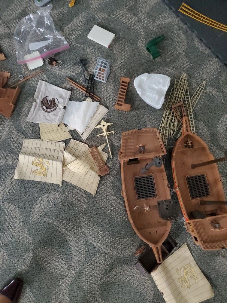 Playmobil Pirate Boat