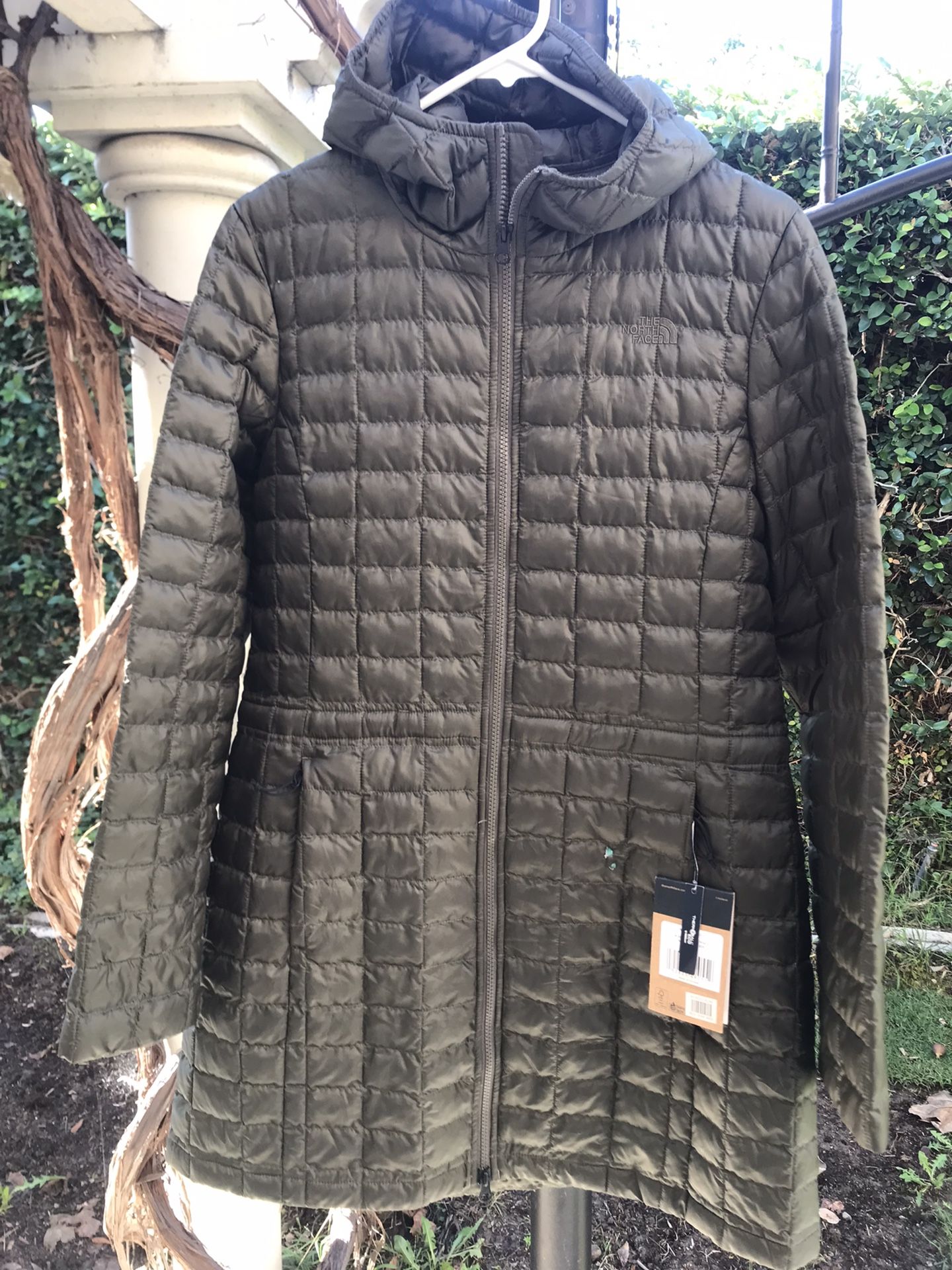New THE NORTH FACE Women Size L