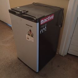 Mini Fridge Works Great