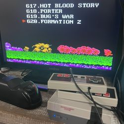 Retro Game Console,Classic Mini Handheld Vidoe Game Console Built-in 620 Classic Edition Games,HDMI HD and AV Output and Dual Game Controllers